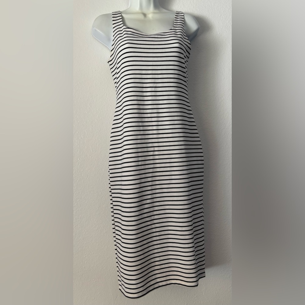 Popular Basics Black and White Sheath Midi Dress Size L